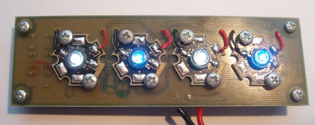 PT048 - LED Stroboskop 